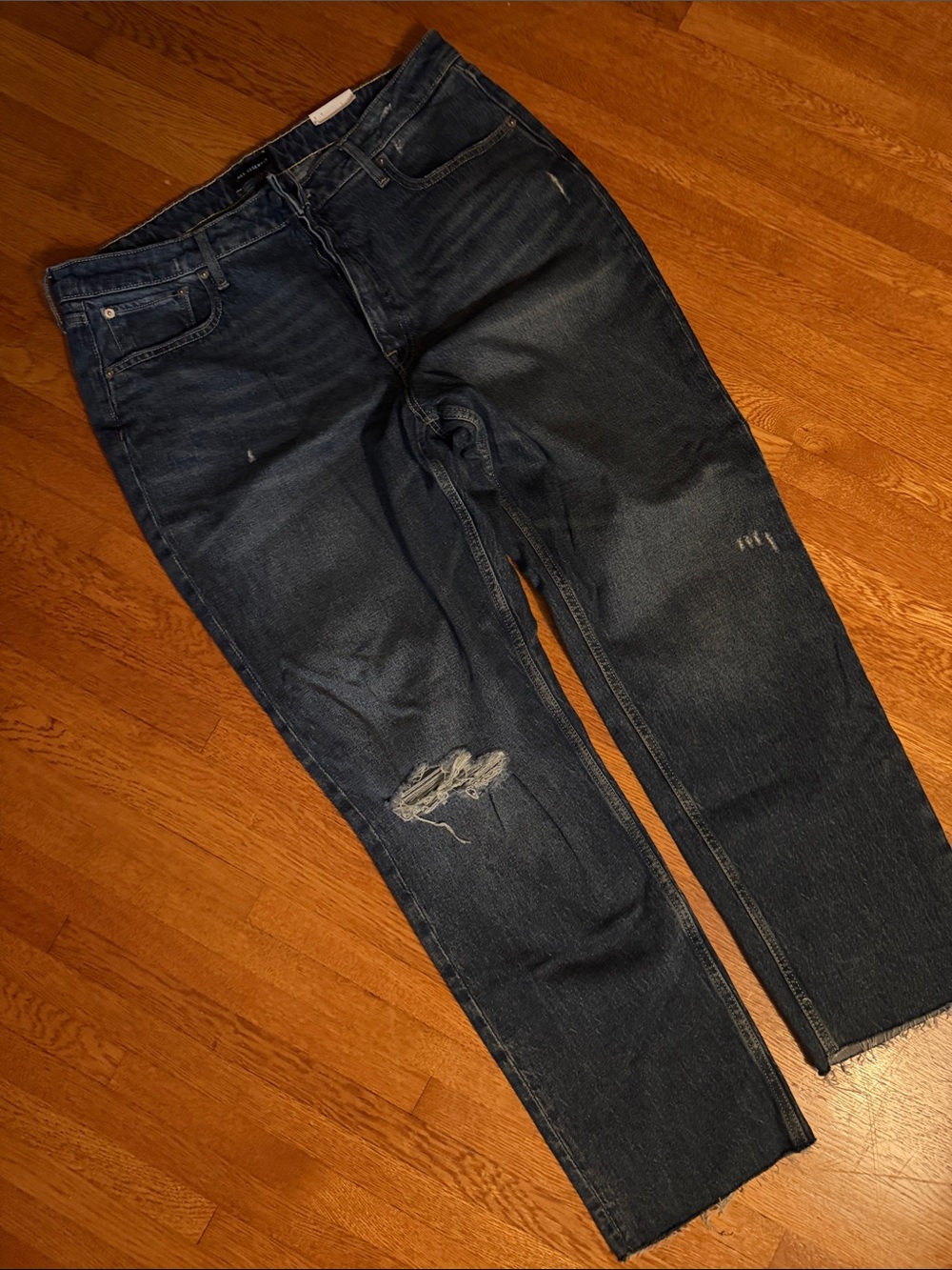 NWT Womens New Assembly size 18Distressed Straight-Leg Jeans